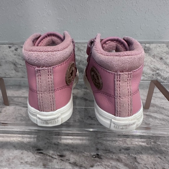 Converse Pink Chuck Taylor Leather All Star High Top Shoes Toddler Sz 4 - Picture 5 of 9